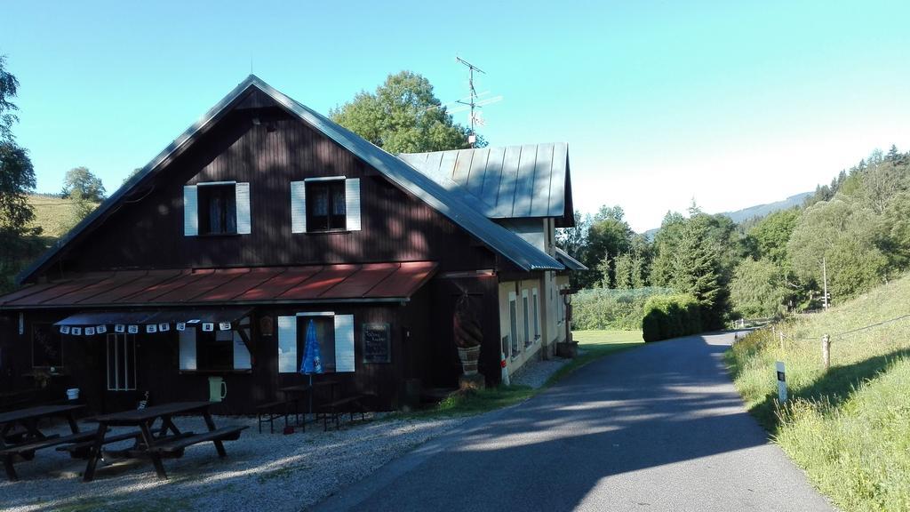 Penzion Liberta Horní Maršov Exteriör bild